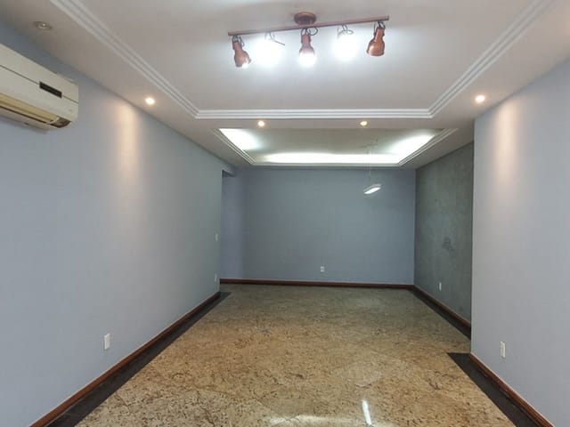 Apartamento com 109m² 3 quartos e 3 banheiros, à venda, no bairro Vila Valqueire em Rio de Janeiro