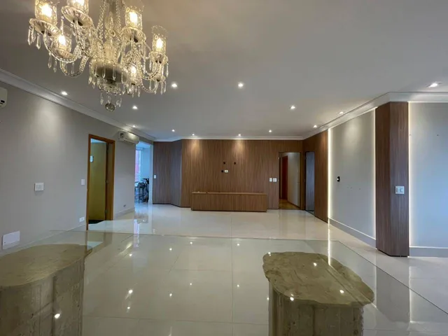 Apartamento com 341m² 4 quartos e 4 banheiros, à venda, no bairro Gleba Palhano em Londrina