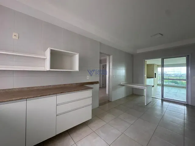 Apartamento 4 quartos e 5 banheiros, para alugar, no bairro Jardim das Colinas em São José dos Campos