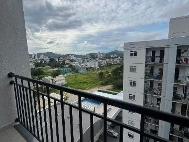 Apartamento com 60m² 2 quartos e 1 banheiro, à venda, no bairro Centro em Camboriú