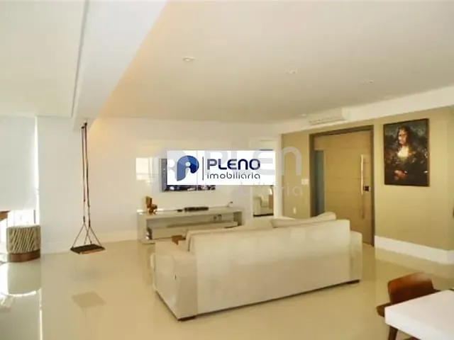 Apartamento com 260m² 4 quartos e 5 banheiros, à venda, no bairro Santa Teresinha em São Paulo
