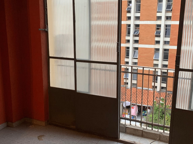 Apartamento com 144m² 3 quartos e 2 banheiros, à venda, no bairro República em São Paulo