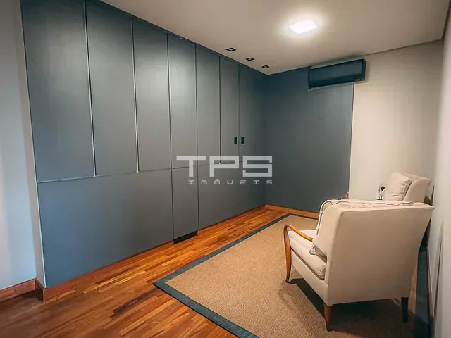 Apartamento com 471m² 3 quartos e 5 banheiros, à venda ou para alugar, no bairro Cruz em Lorena