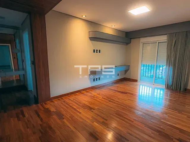Apartamento com 471m² 3 quartos e 5 banheiros, à venda ou para alugar, no bairro Cruz em Lorena