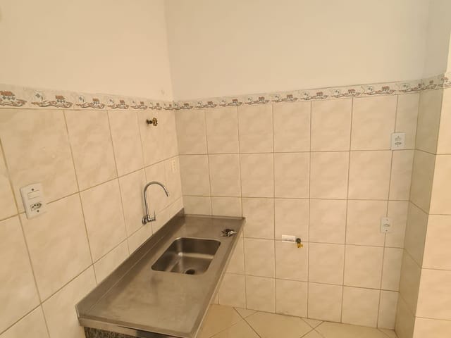 Apartamento com 39m² 1 quarto e 1 banheiro, para alugar, no bairro Todos os Santos em Rio de Janeiro