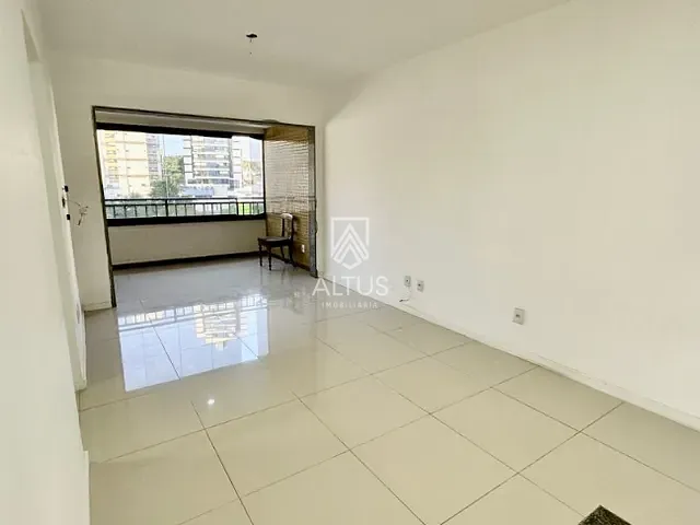 Apartamento 2 quartos e 2 banheiros, à venda, no bairro Jardim Apipema em Salvador