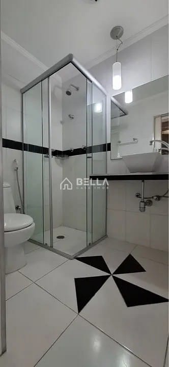 Apartamento para alugar com 2 quartos, 108m² - Foto 12