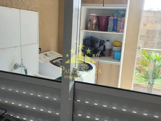 Apartamento 2 quartos e 1 banheiro, à venda ou para alugar, no bairro Parque Viaduto em Bauru