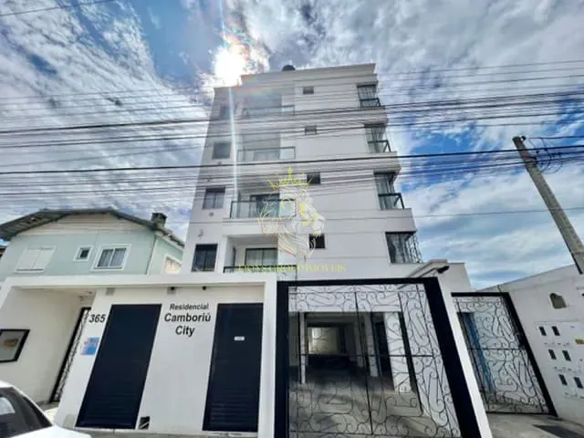 Apartamento com 103m² 3 quartos e 2 banheiros, à venda, no bairro Santa Regina em Camboriú