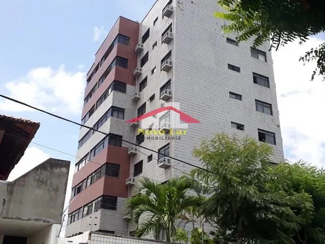Apartamento 3 quartos e 2 banheiros, à venda, no bairro Cocó em Fortaleza