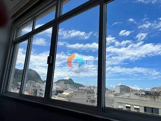 Apartamento com 88m² 3 quartos e 2 banheiros, à venda, no bairro Copacabana em Rio de Janeiro