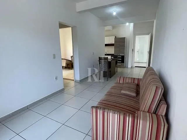 Apartamento 2 quartos e 1 banheiro, à venda, no bairro Universitário em Tijucas