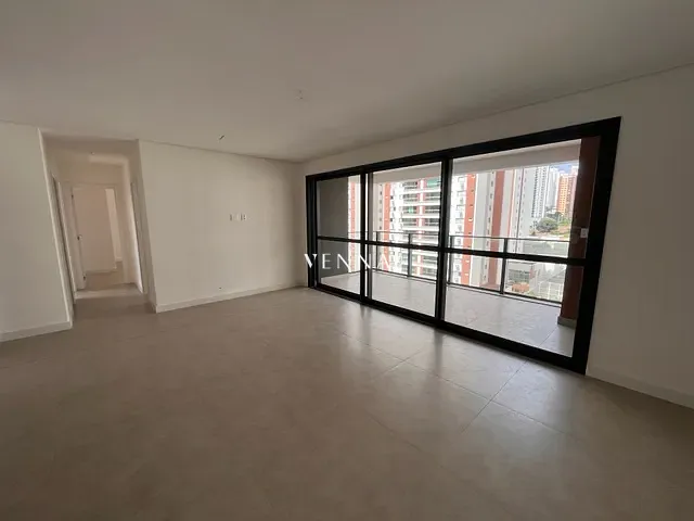 Apartamento com 213m² 3 quartos e 1 banheiro, para alugar, no bairro Gleba Fazenda Palhano em Londrina