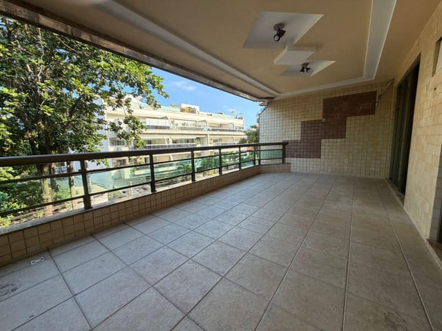 Apartamento com 114m² 3 quartos e 3 banheiros, para alugar, no bairro Recreio dos Bandeirantes em Rio de Janeiro