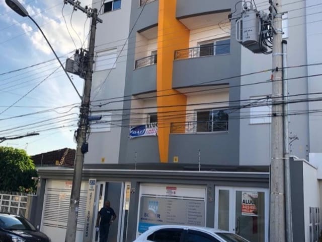 Foto do Apartamento - LOCAÇÃO | Apartamento novo no centro de Pouso Alegre, com 1 dormitório, sala, banheiro, cozinha americana com armários e conjugada com área de serviço | Atuare Imóveis