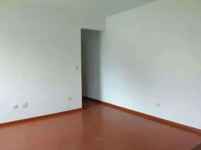 Apartamento com 80m² 3 quartos e 2 banheiros, para alugar, no bairro Vila Assunção em Santo André