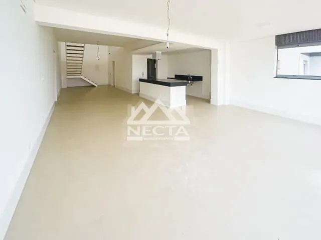 Apartamento com 200m² 4 quartos e 4 banheiros, à venda, no bairro Praia das Palmeiras em Caraguatatuba