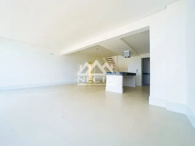 Apartamento com 200m² 4 quartos e 4 banheiros, à venda, no bairro Praia das Palmeiras em Caraguatatuba
