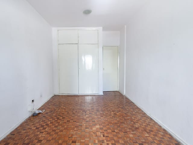 Apartamento 1 quarto e 1 banheiro, para alugar, no bairro Liberdade em São Paulo