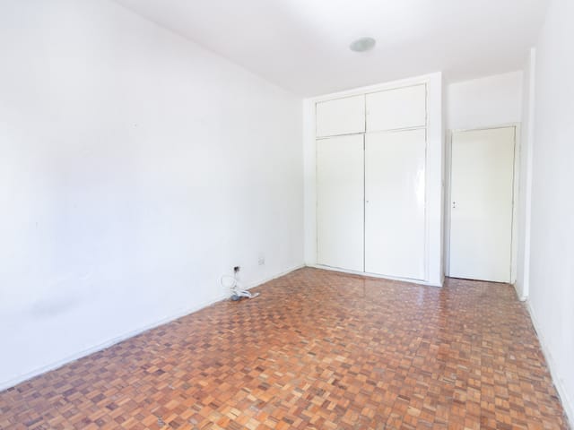Apartamento 1 quarto e 1 banheiro, para alugar, no bairro Liberdade em São Paulo