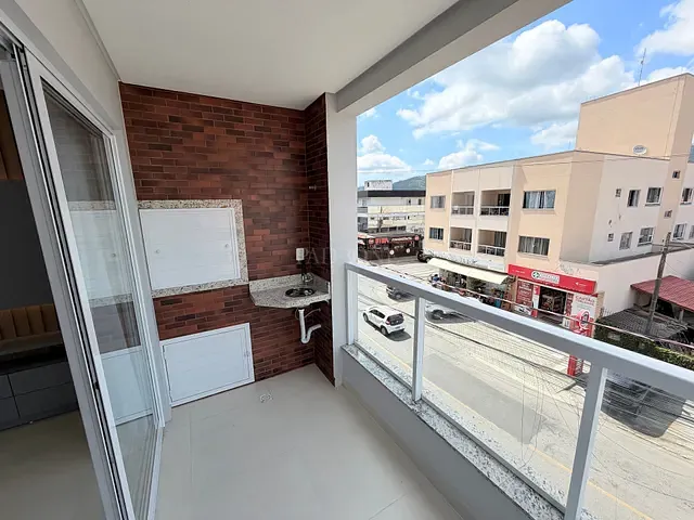 Apartamento 2 quartos e 2 banheiros, à venda, no bairro Areias em Camboriú