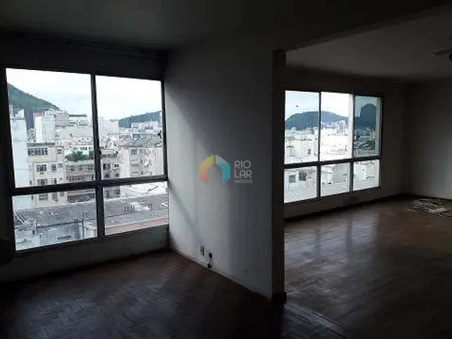Apartamento com 234m² 4 quartos e 3 banheiros, à venda, no bairro Copacabana em Rio de Janeiro