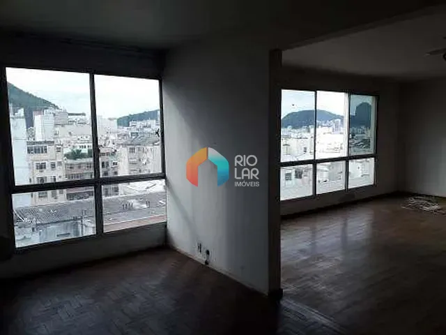 Apartamento com 234m² 4 quartos e 3 banheiros, à venda, no bairro Copacabana em Rio de Janeiro