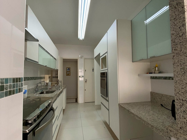 Apartamento 3 quartos e 3 banheiros, à venda, no bairro Sumaré em São Paulo