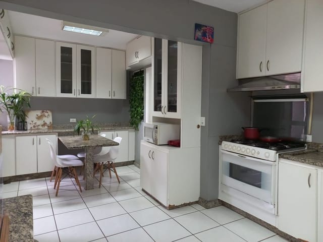 Foto do Apartamento - Apartamento à venda no Ed. Caravelas, 149m² com 5 quartos (sendo 1 suíte) 1 vaga de garagem, Centro/Londrina, PR | Taive