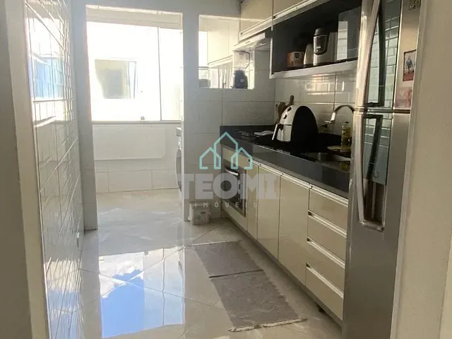 Apartamento 2 quartos e 1 banheiro, à venda, no bairro Parque Santo Antônio em Taubaté
