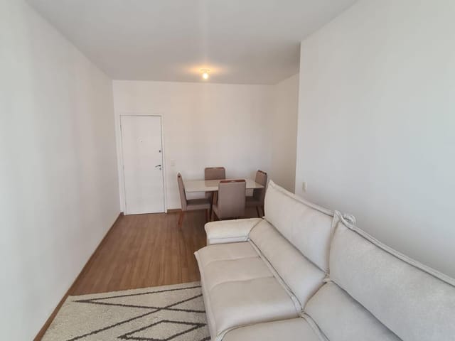 Apartamento 3 quartos e 2 banheiros, para alugar, no bairro Recreio dos Bandeirantes em Rio de Janeiro