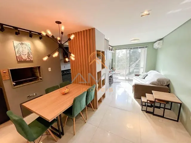 Apartamento 2 quartos e 2 banheiros, à venda, no bairro Três Vendas em Pelotas