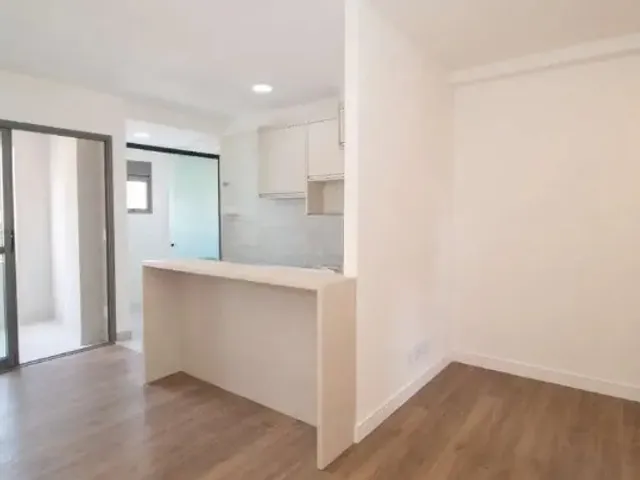 Apartamento com 81m² 2 quartos e 1 banheiro, para alugar, no bairro Vila São Pedro em Santo André