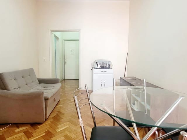 Apartamento 1 quarto e 1 banheiro, à venda, no bairro Flamengo em Rio de Janeiro