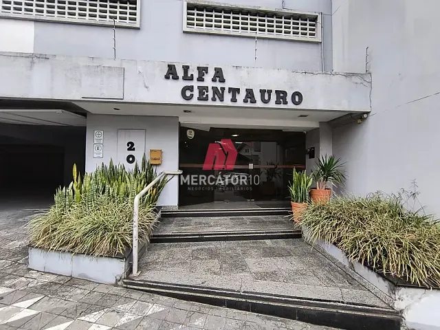 Apartamento 2 quartos e 2 banheiros, para alugar, no bairro Victor Konder em Blumenau