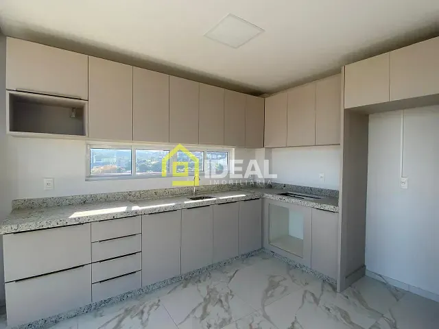 Apartamento 3 quartos e 1 banheiro, para alugar, no bairro Centro em Concórdia