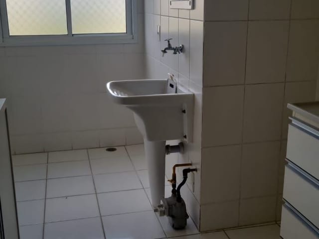 Apartamento 2 quartos e 1 banheiro, à venda, no bairro Jardim das Samambaias em Jundiaí