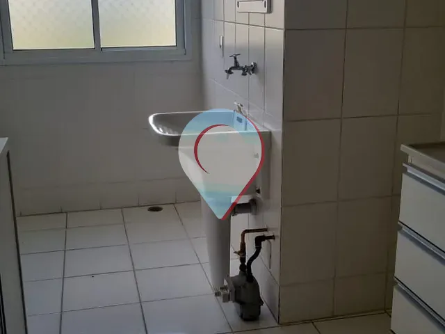 Apartamento 2 quartos e 1 banheiro, à venda, no bairro Jardim das Samambaias em Jundiaí