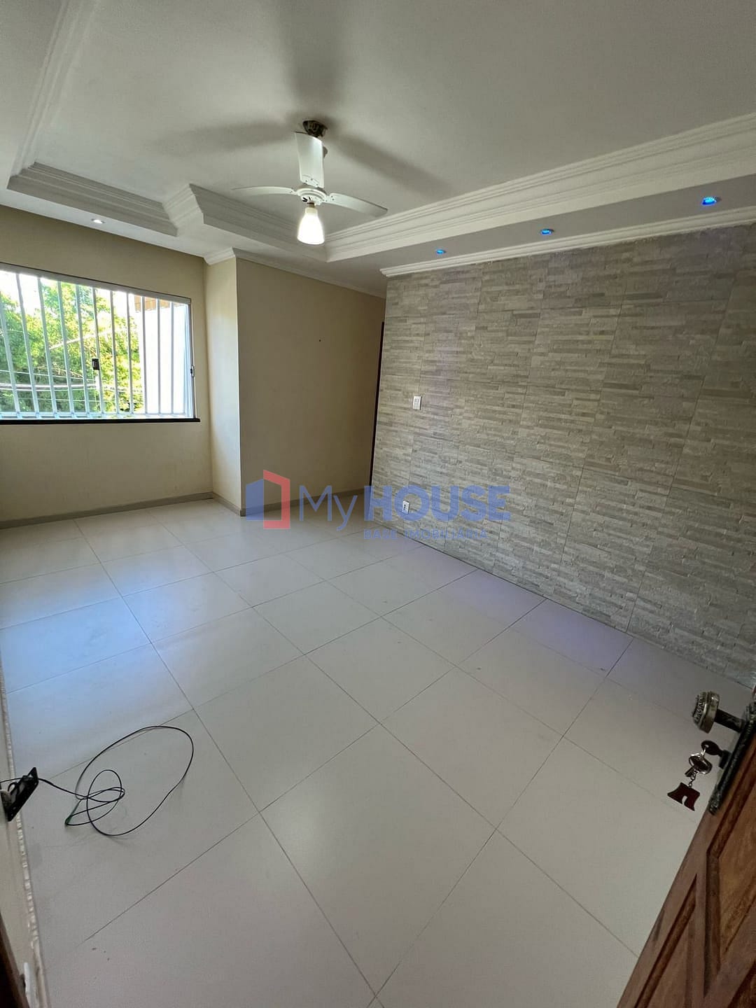 Apartamento à venda com 3 quartos, 68m² - Foto 1