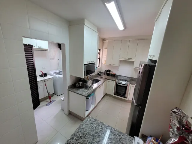 Apartamento com 167m² 3 quartos e 2 banheiros, à venda, no bairro Judith em Londrina
