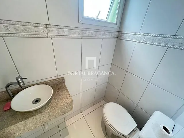 Apartamento com 110m² 3 quartos e 2 banheiros, à venda, no bairro Centro em Bragança Paulista