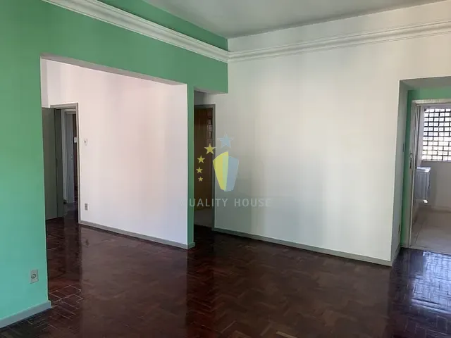 Apartamento com 94m² 3 quartos e 1 banheiro, à venda, no bairro Copacabana em Rio de Janeiro