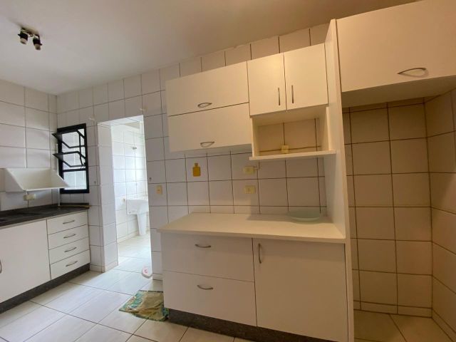 Foto do Apartamento - Apartamento à venda 80m²/03 quartos (sendo 1 suíte)02 vagas - Ed Solar Del Plata, Centro, Londrina, PR | Taive