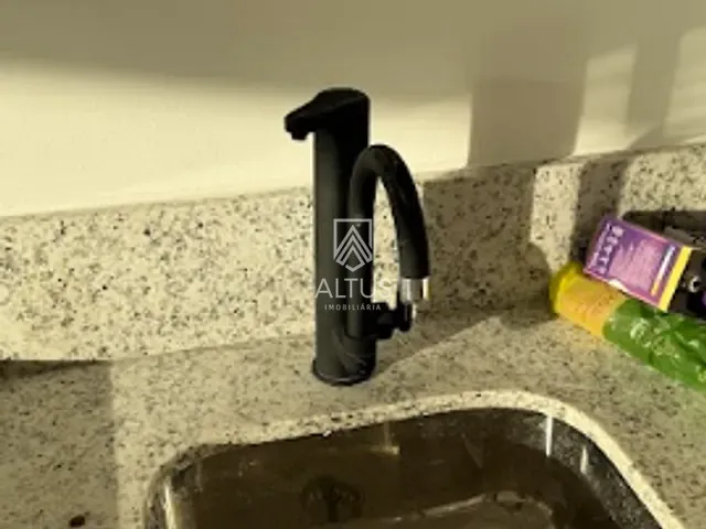 Apartamento 1 quarto e 1 banheiro, à venda, no bairro Barra em Salvador