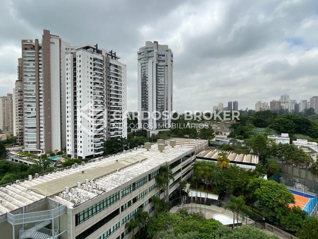 Apartamento com 120m² 3 quartos e 3 banheiros, à venda ou para alugar, no bairro Dezoito do Forte Empresarial/Alphaville. em Barueri