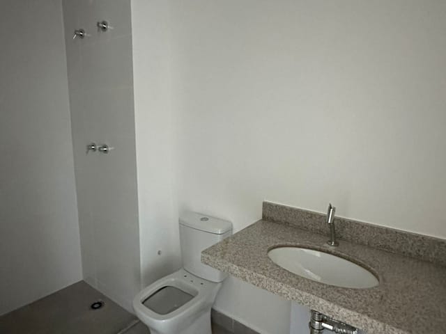 Apartamento 3 quartos e 2 banheiros, à venda, no bairro Centro em Franca