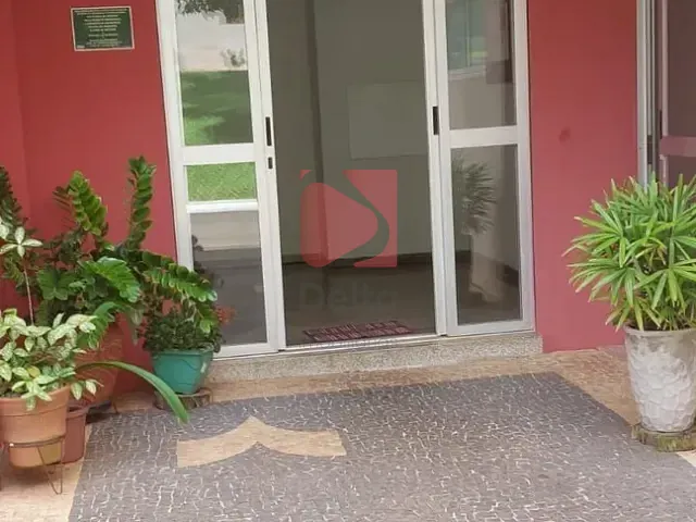 Apartamento 2 quartos e 1 banheiro, à venda, no bairro Parque dos Eucaliptos em Pirassununga