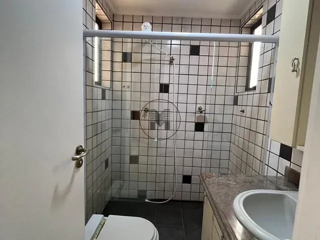 Apartamento com 315m² 4 quartos e 3 banheiros, para alugar, no bairro Campo do Galvão em Guaratinguetá