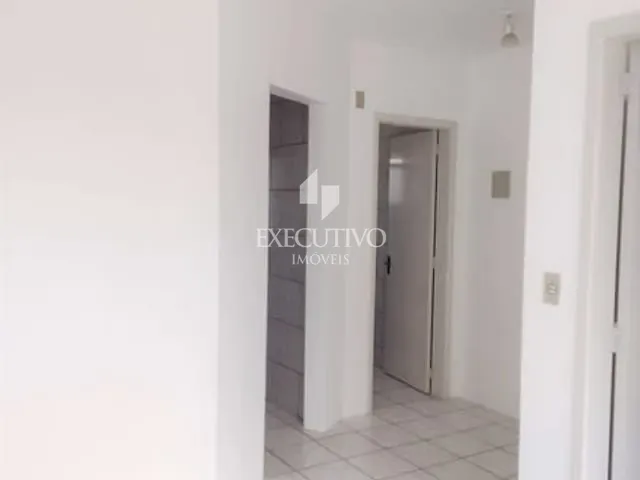 Apartamento 1 quarto e 1 banheiro, para alugar, no bairro Centro em Arroio Do Meio