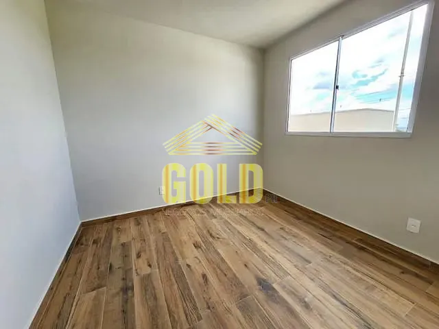 Apartamento 2 quartos e 1 banheiro, à venda, no bairro Cidade Industrial 2 em Londrina